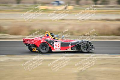 media/Jan-26-2025-CalClub SCCA (Sun) [[cfcea7df88]]/Group 6/Race/